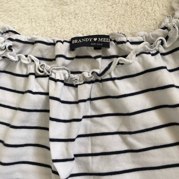 Brandy Melville striped off the shoulder crop top - Picture 2 of 2